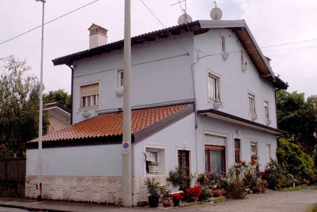Villa Fiorita Monfalcone Værelse billede